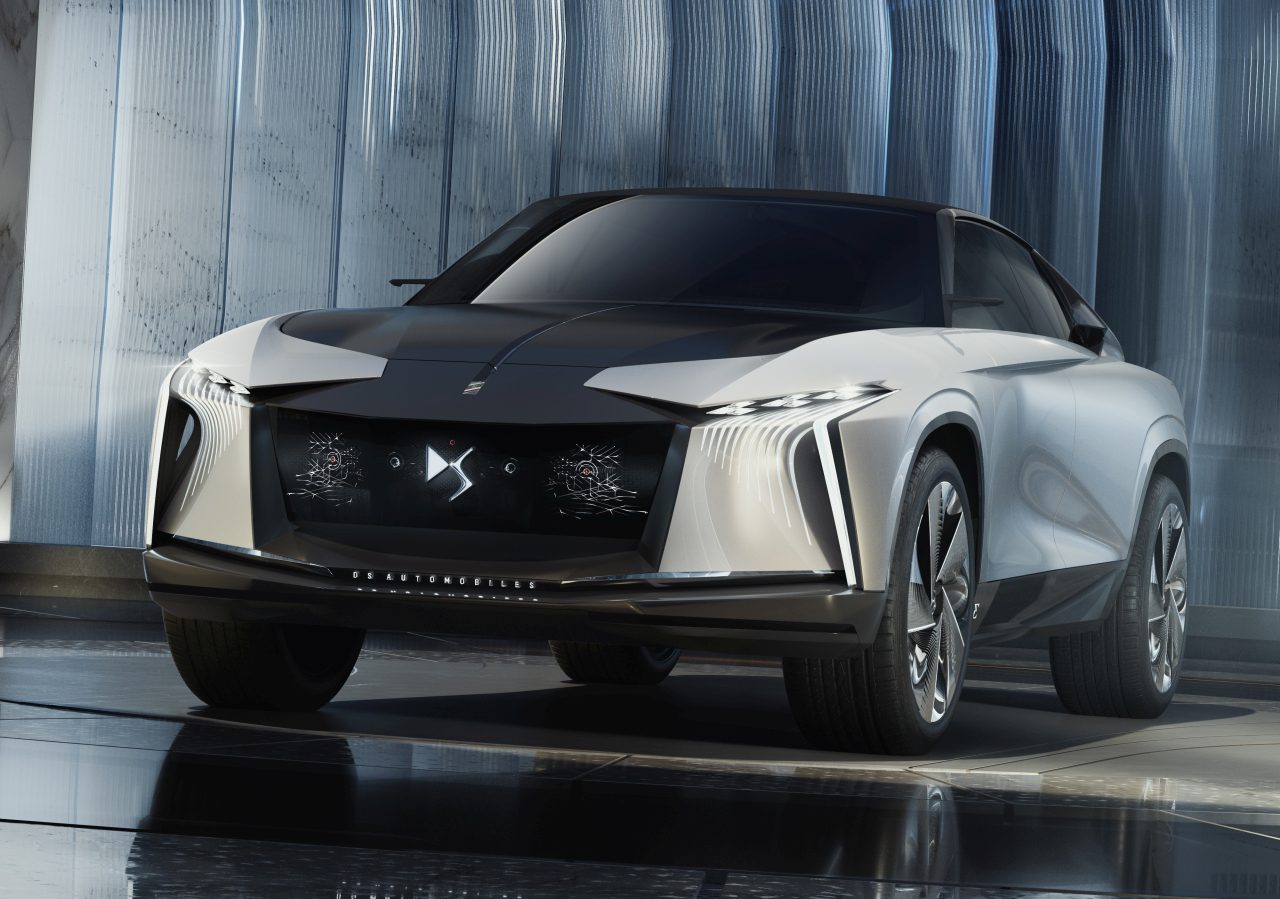 Elektrische DS Aero Sport Lounge komt 650 kilometer ver ...