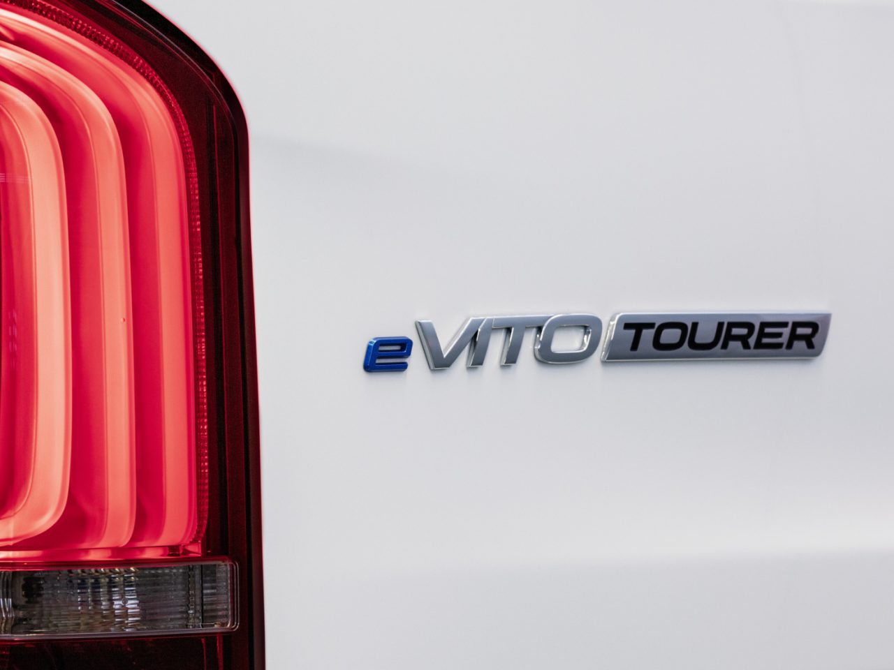 Mercedes-Benz eVito Tourer: 421 km range! ...