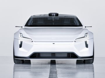 Polestar Precept in 40 highlights ...