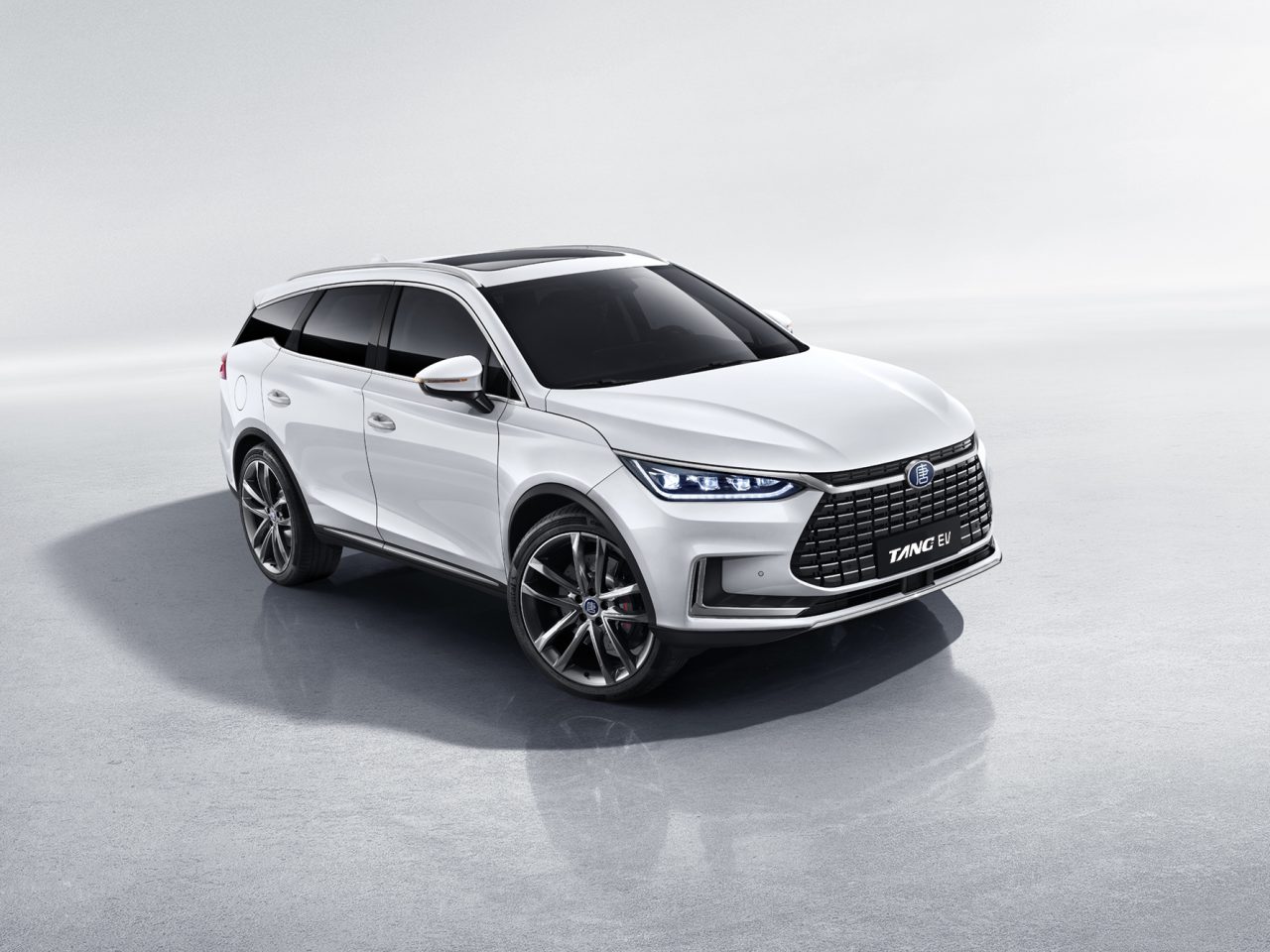 Laat jij een Polestar of Tesla staan voor deze BYD Han EV? ...