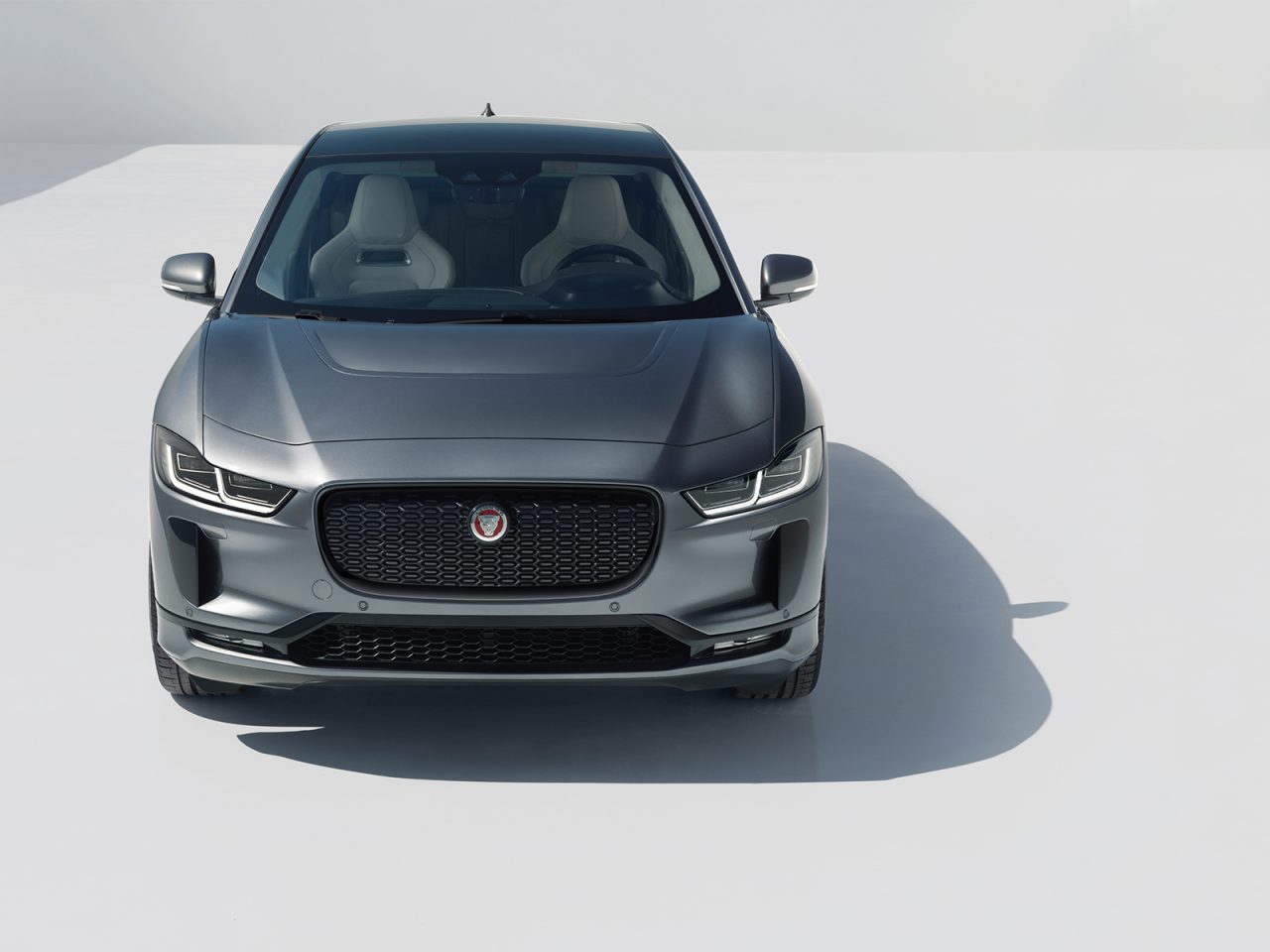 Update voor Jaguar I-PACE: vernieuwd interieur en 3-fasen laden ...