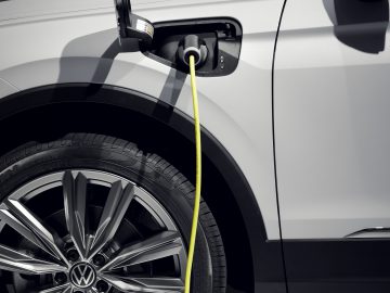 Volkswagen Tiguan eHybrid: 245 pk sterke stekkerhybride ...