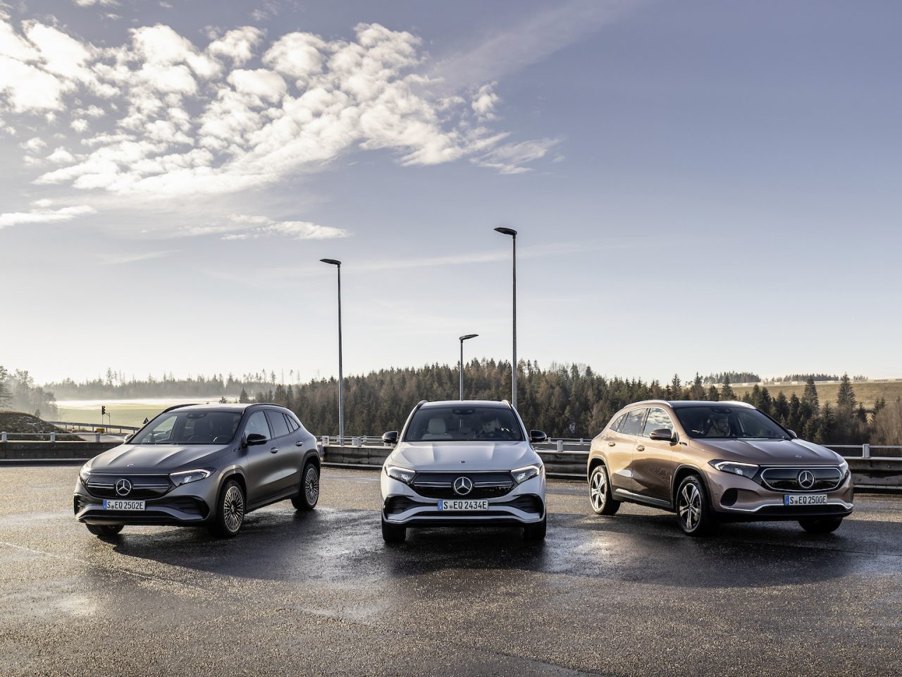 Mercedes-EQ. Mercedes-EQA Gruppenbild; EQA 250 (Stromverbrauch kombiniert: 15,7  ...
