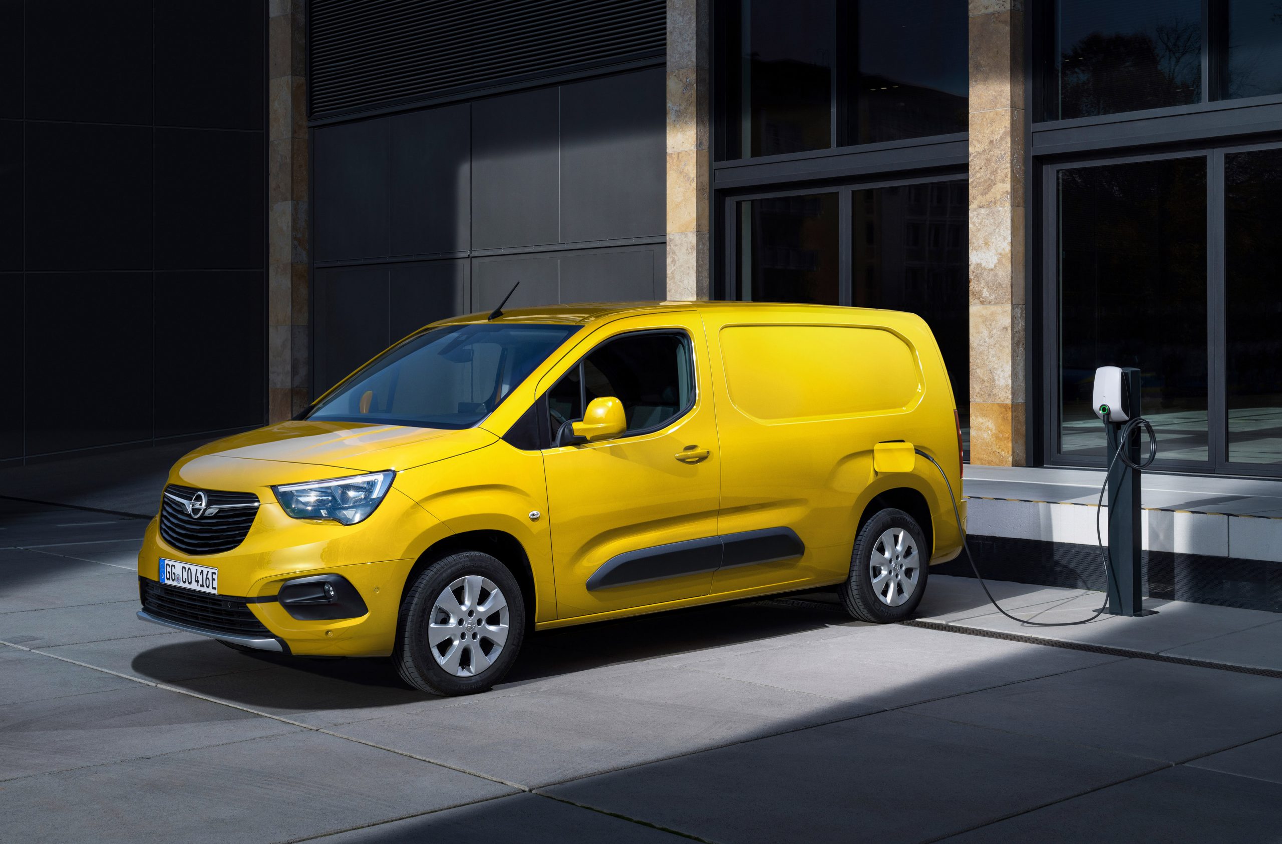 Opel Combo-e: compacte elektrische bedrijfsauto