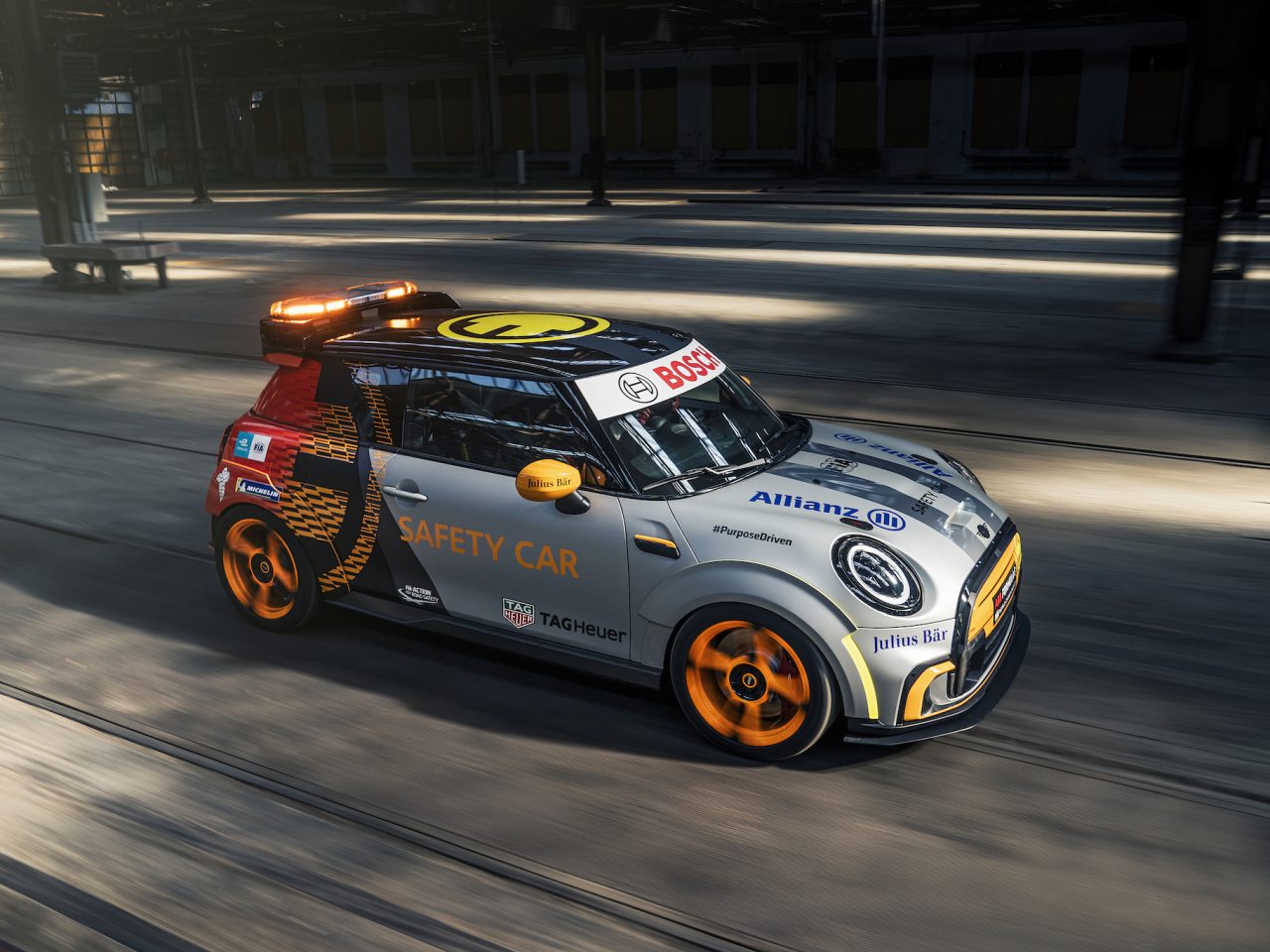 MINI Electric Pacesetter inspired by JCW aanzienlijk lichter ...