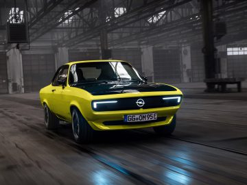 Opel Manta GSe ElektroMOD ...