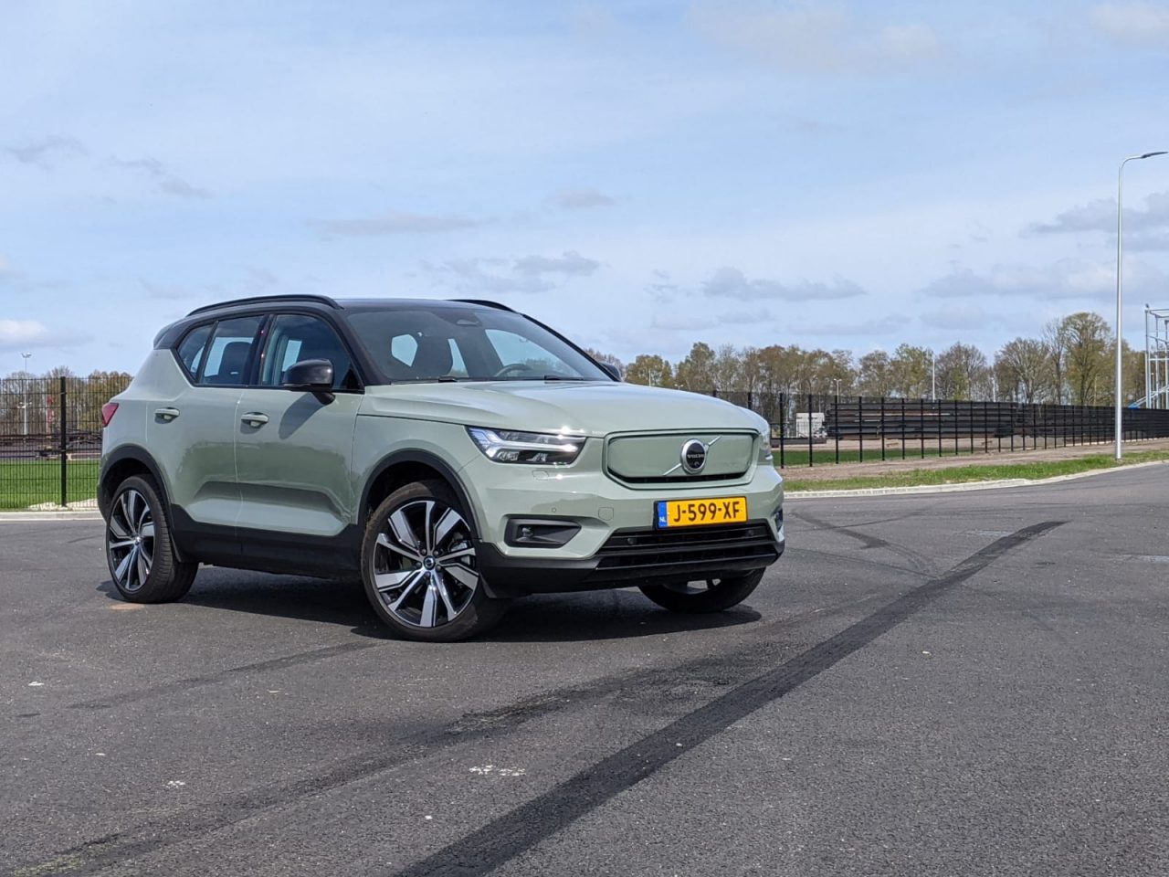 Autotest – Volvo XC40 Recharge P8 – de leukste Volvo van dit moment ...