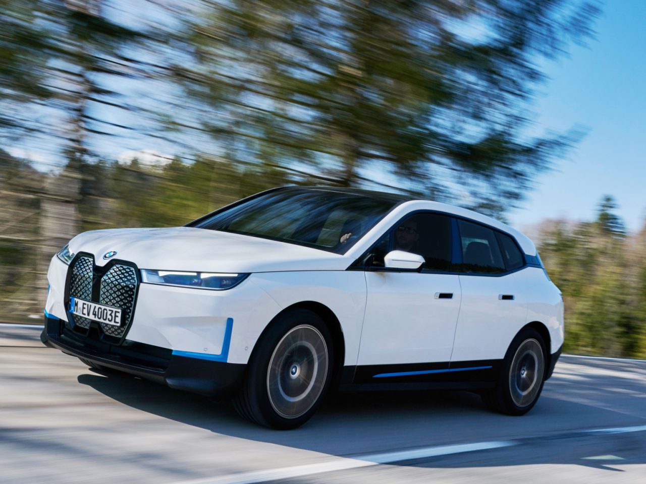 BMW iX krijgt extra krachtige M60-variant ...