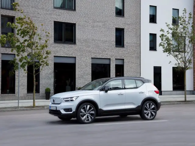 Volvo xc40 recharge pure electric