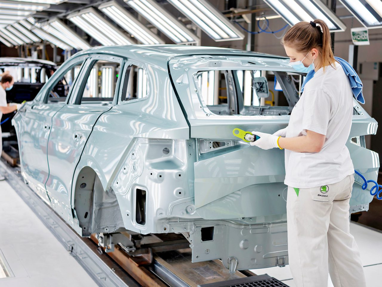 Škoda Enyaq, lakovna, Škoda Auto, Mladá Boleslav. ...