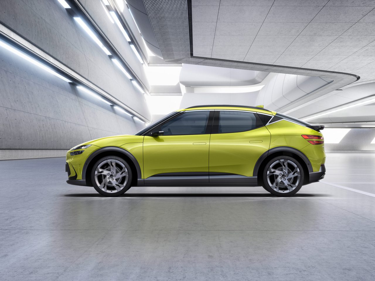 Genesis GV60 heeft ‘glazen bol’ in interieur ...