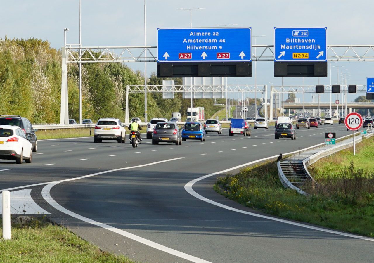 Beginnende bestuurders onzekerder achter het stuur ...