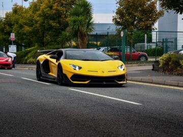lamborghini aventador