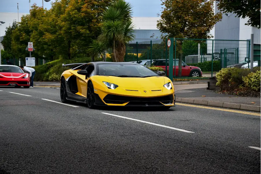lamborghini aventador